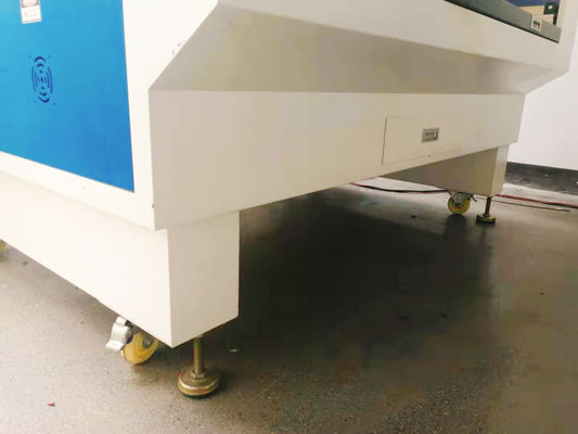 1000-26000mm/min Snij snelheid CO2 lasergraveringsmachine met superieure en service