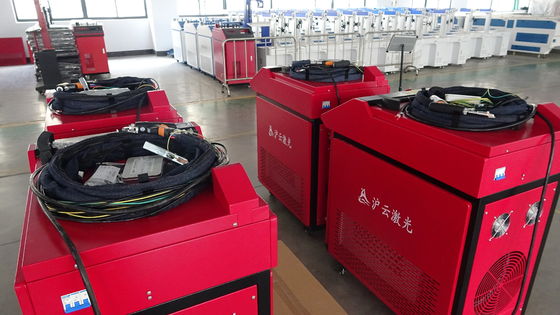 Doorlopende golf 1000W 1500W 2000W 3000W Draagbare handheld vezellasersweismachine
