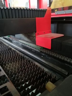 Metalen plaatvezel laser snijmachine 1000W 1500W 2000W 3000W Single Table Design