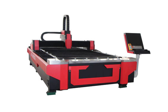 3015 CNC-lasersnijmachine voor aluminiumvezels Laserapparatuur