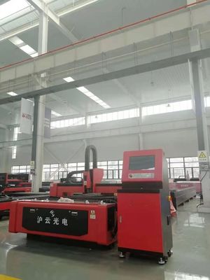 Metalen toepasbare 3015 CNC-lasersnijmachine voor aluminium met 5000 kg gewicht